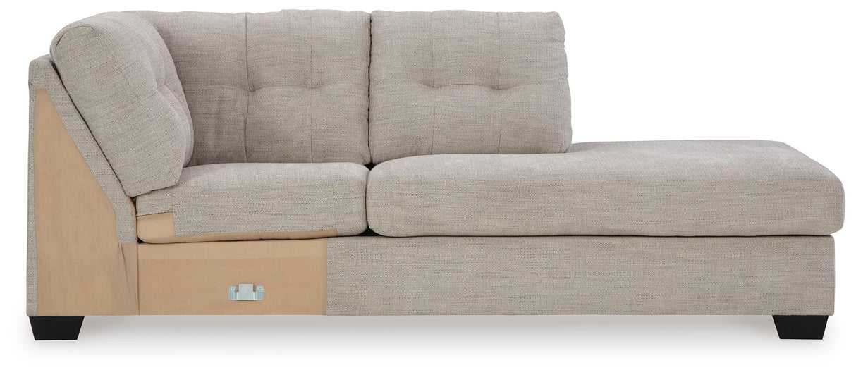 Mahoney Right-Arm Facing Corner Chaise - 3100417