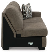 Mahoney Right-Arm Facing Sofa - 3100567