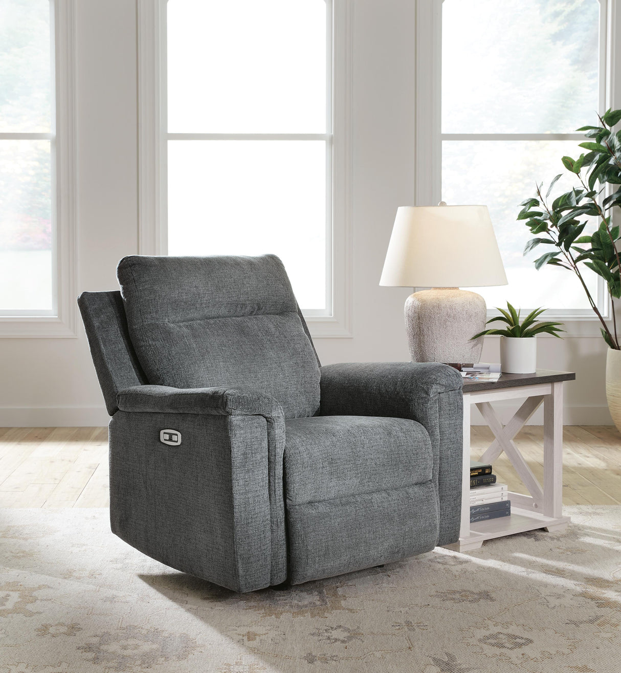 Barnsana Power Recliner - 3320298