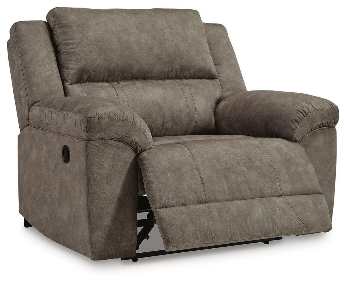 Laresview Oversized Recliner - 3720352