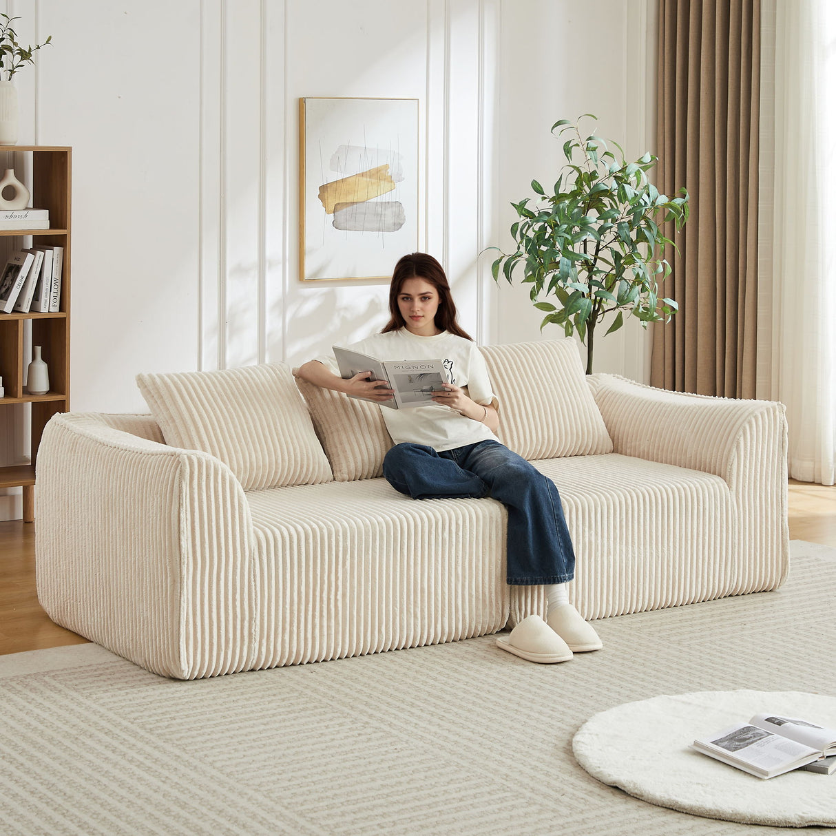 Minimalist 3 Seater Sofa With Curved Lines And Gently Sloped Backrest