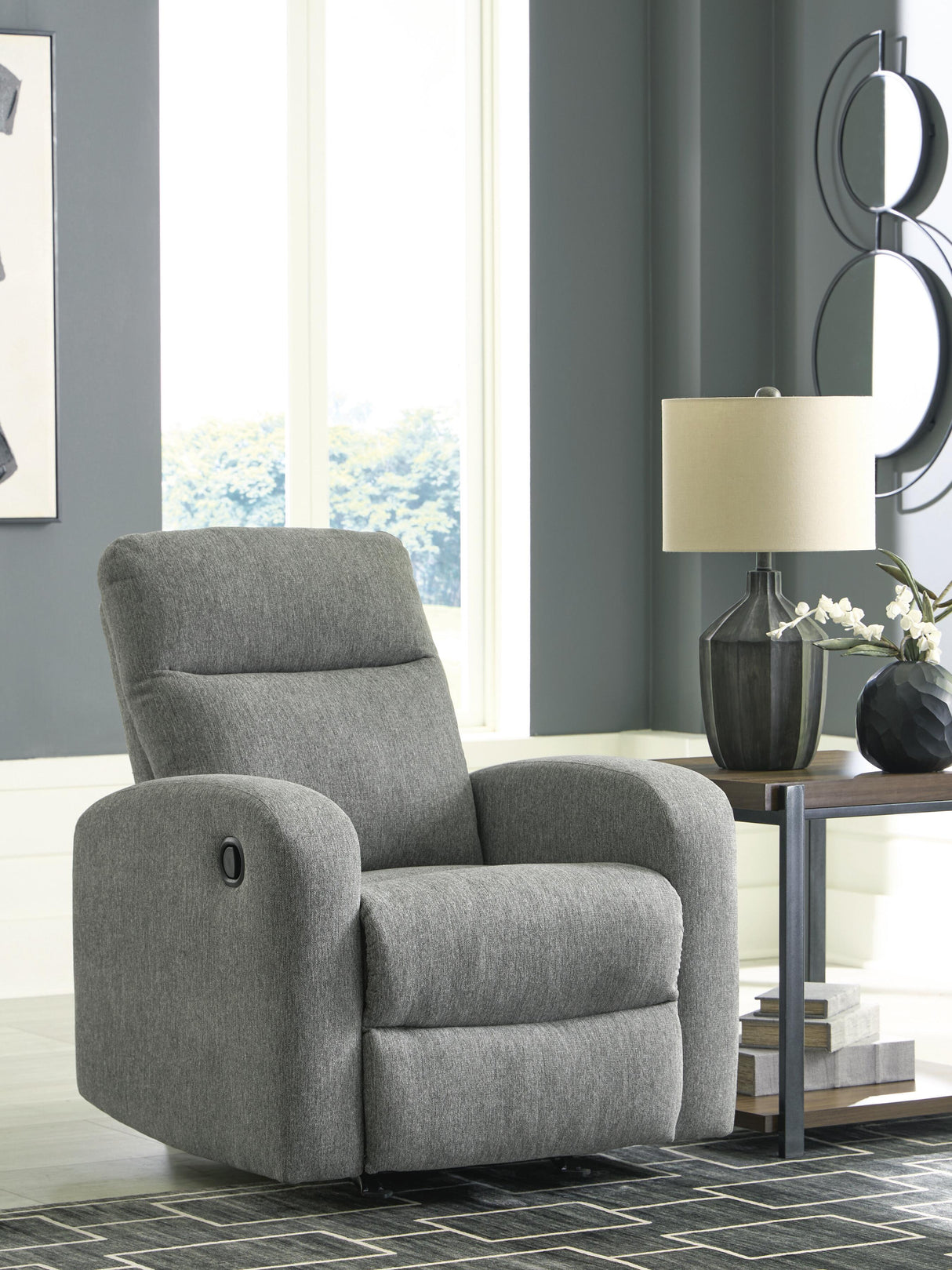 Gauntlet Recliner - PC4220425