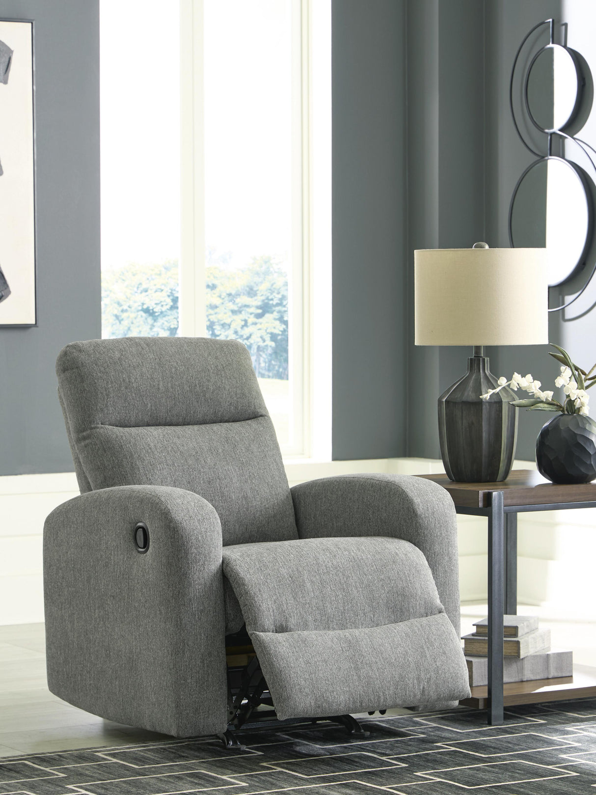 Gauntlet Recliner - PC4220425