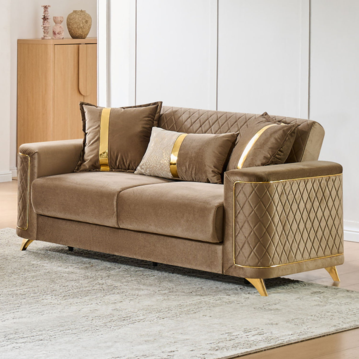 Lisa - Loveseat