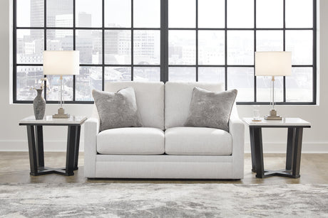 Maitelynn Loveseat - 4820235