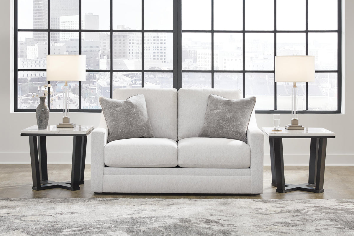 Maitelynn Loveseat - 4820235