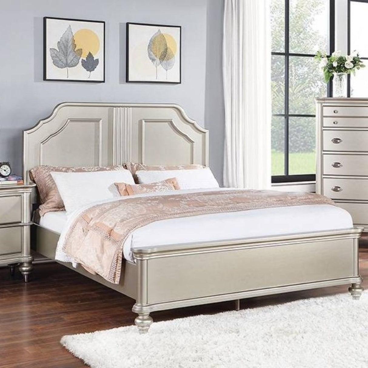 Traditional Design Panel Bed