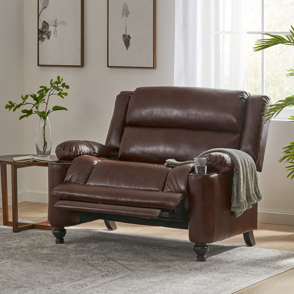 Tufted Design Wide Manual Recliner Chair