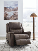 Lixtowel Recliner - PC5300425