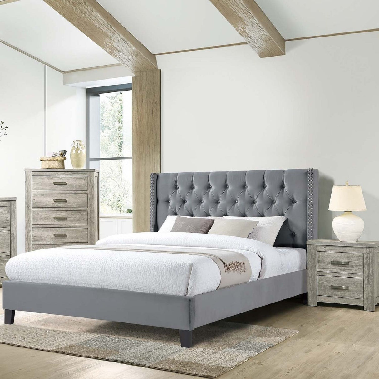 Modern Diamond Tufted Headboard Bed With Nailhead Trim