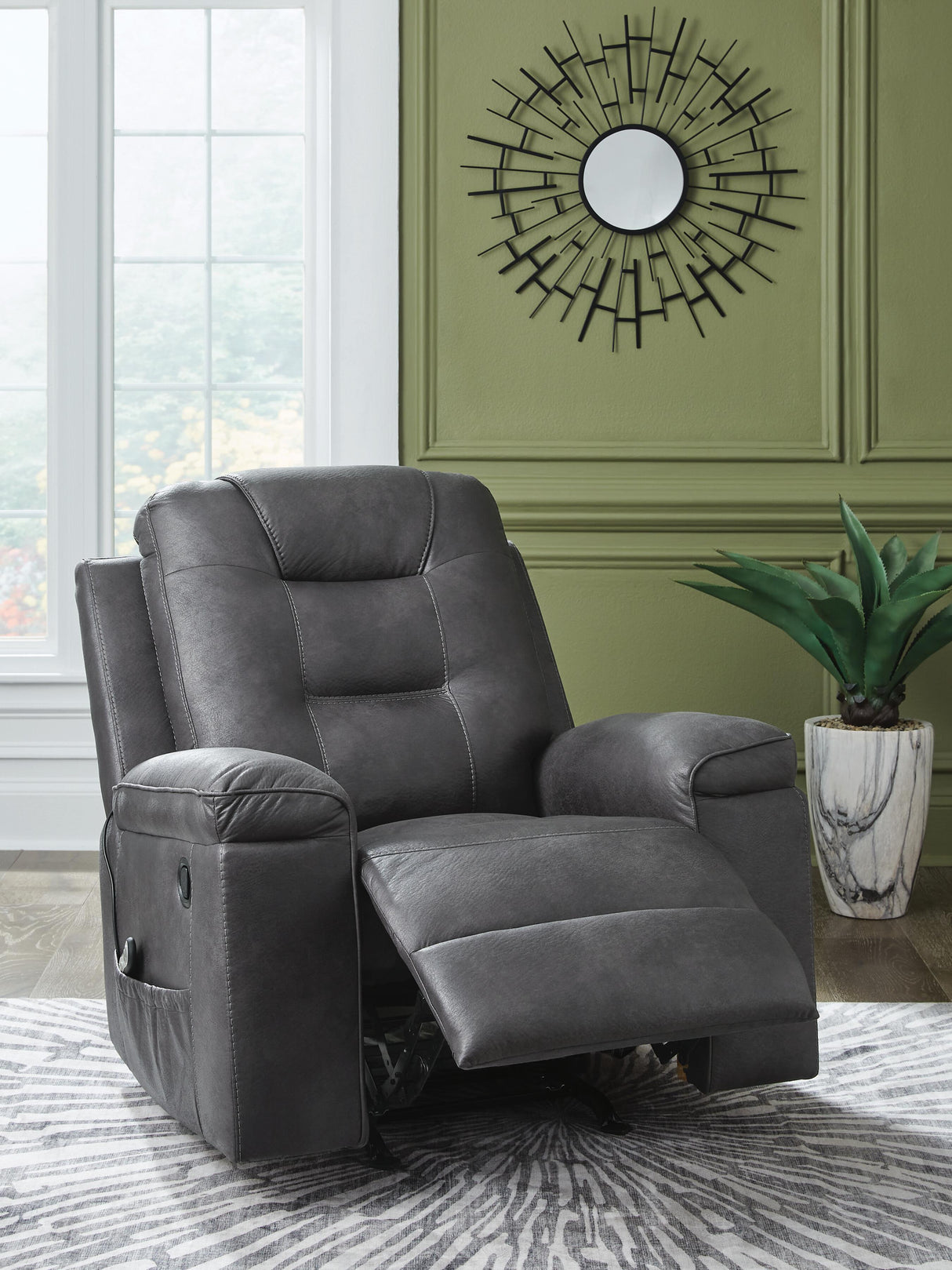 Stockworth Recliner - PC6560525