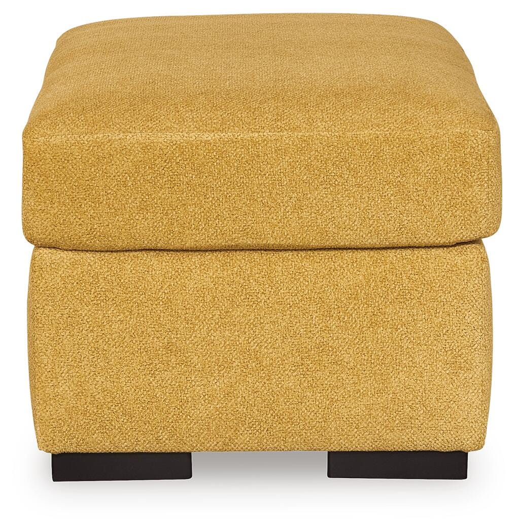 Keerwick Oversized Chair and Ottoman - 67506U2