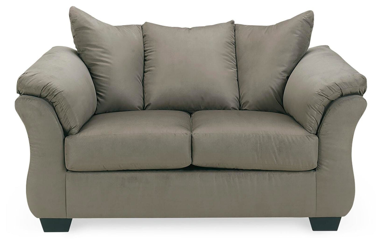 Darcy Loveseat - 7500535