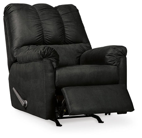 Darcy Sofa and Recliner - 75008U7