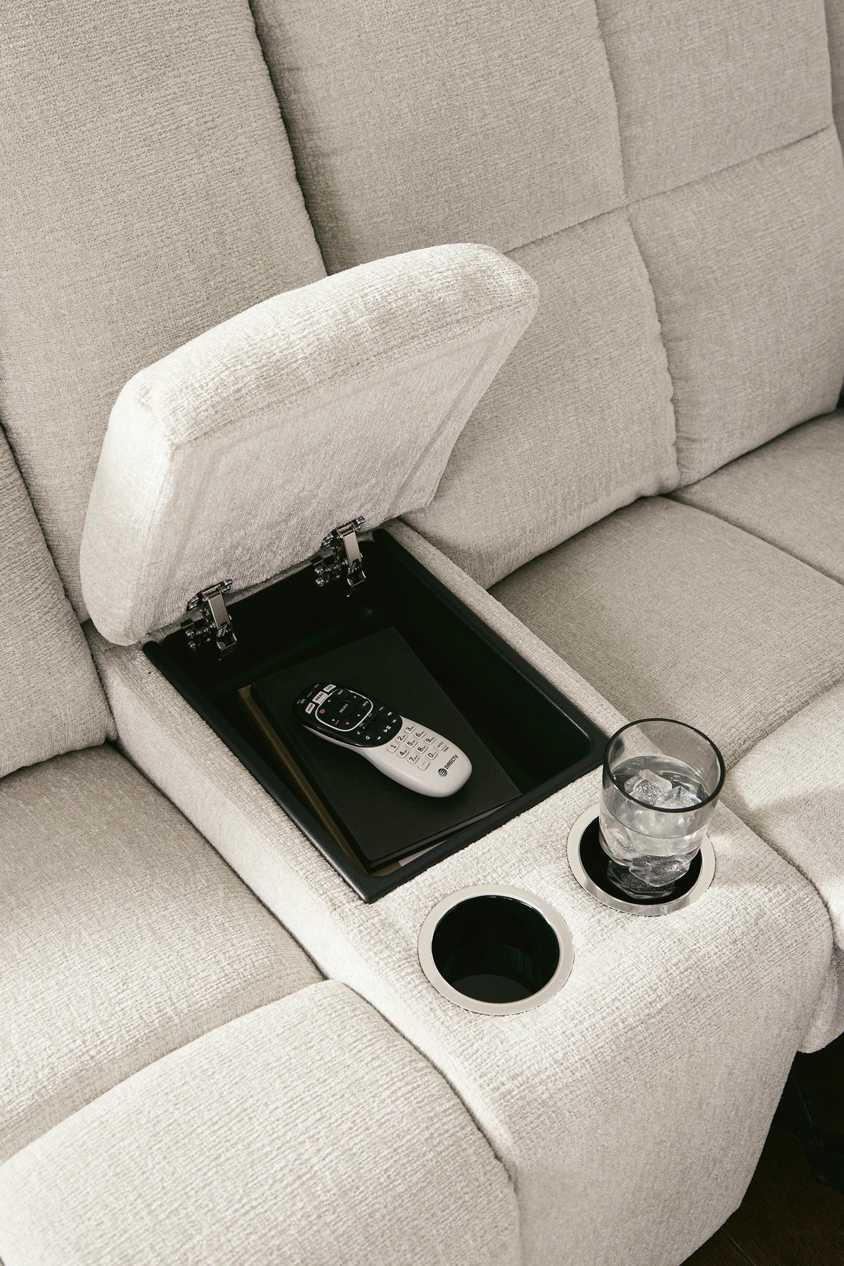 Orlen Reclining Loveseat with Console - 8160294