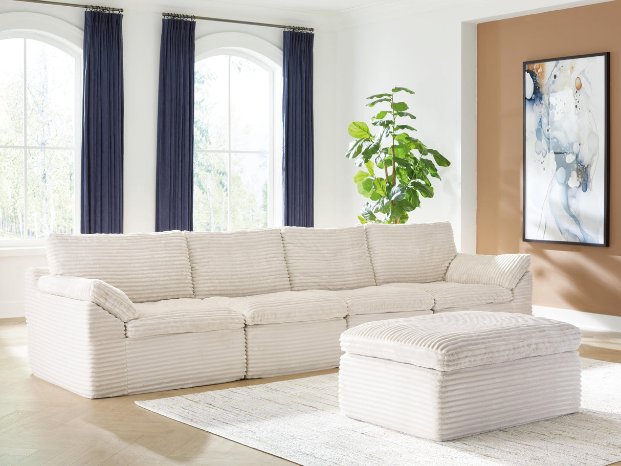 Fannin 4-Piece Sectional with Ottoman - PC84304S1