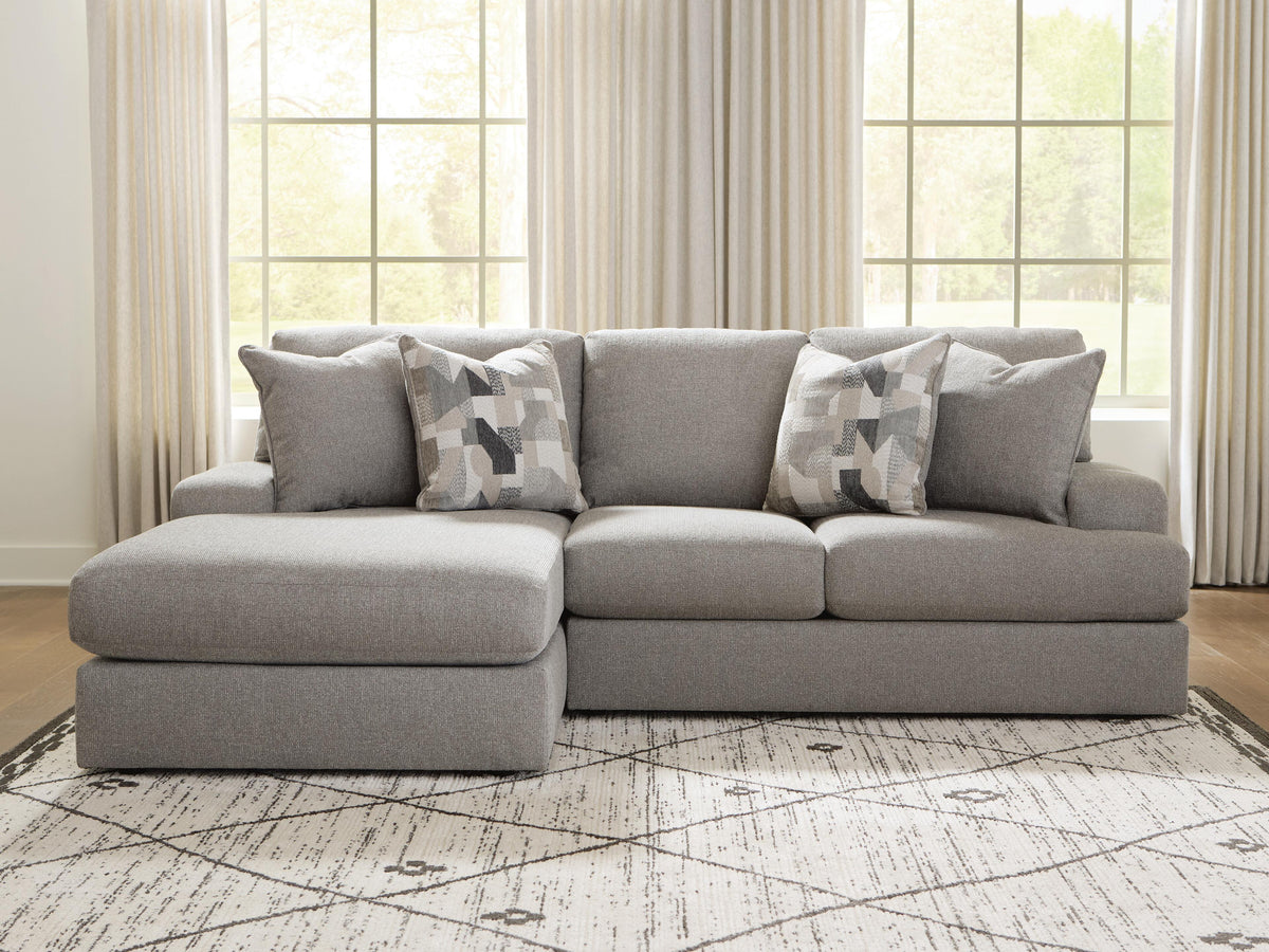 Lindon 2-Piece Sectional with Chaise - 84704S1