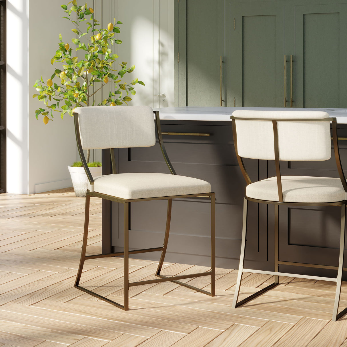 Stool With Back