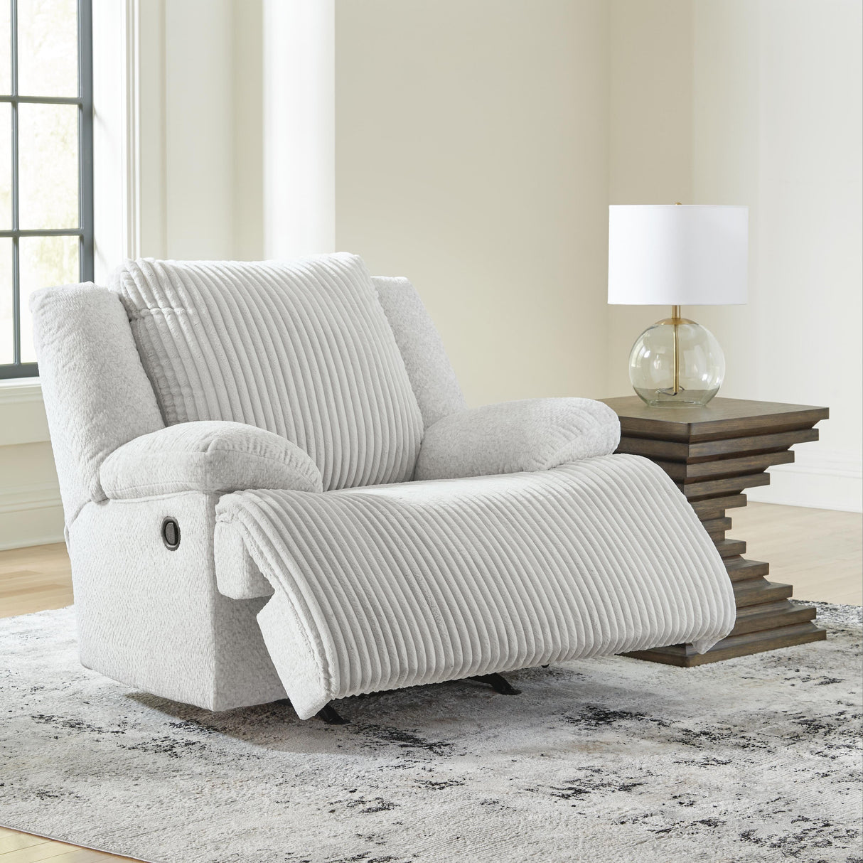 Top Tier 3-Piece Reclining Sectional and 2 Recliners - 92706U1