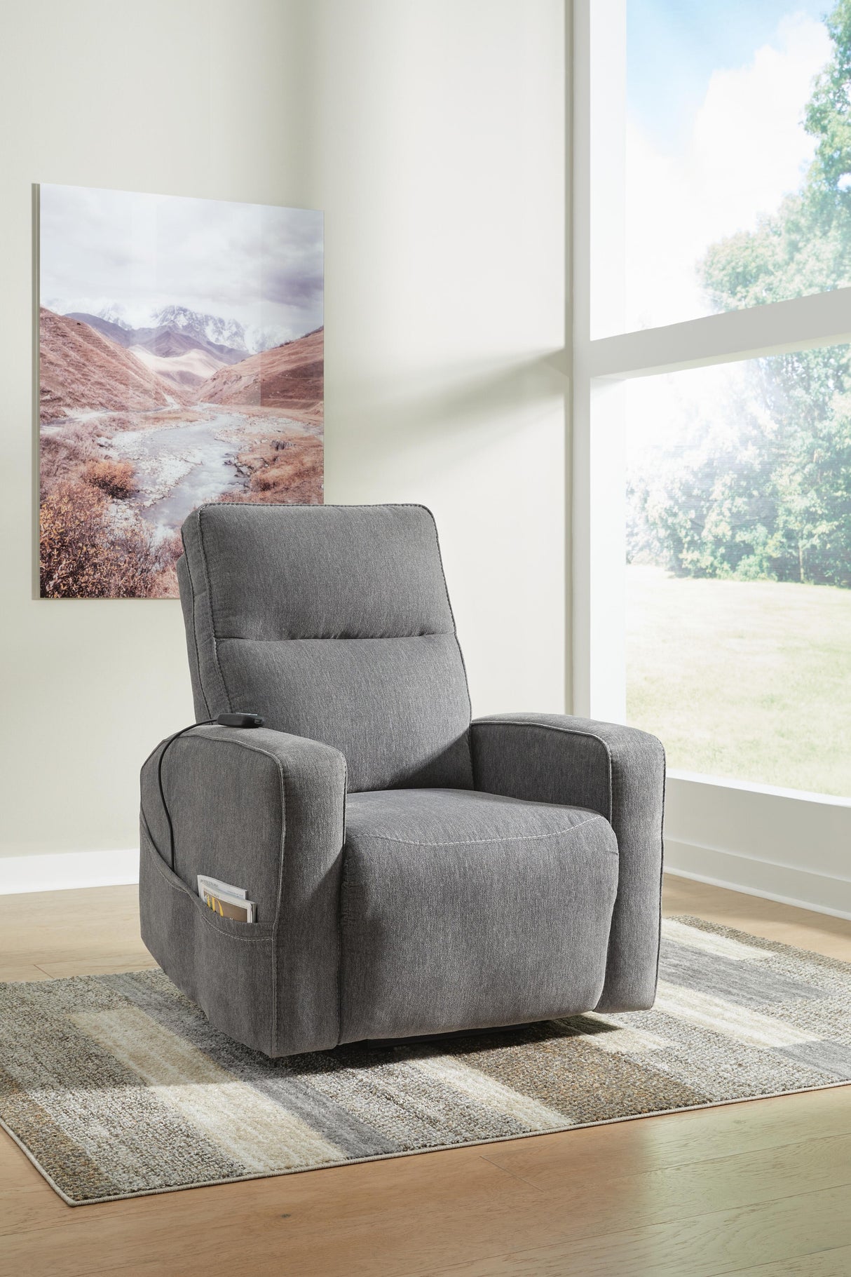 Starganza Power Lift Recliner - 9370412