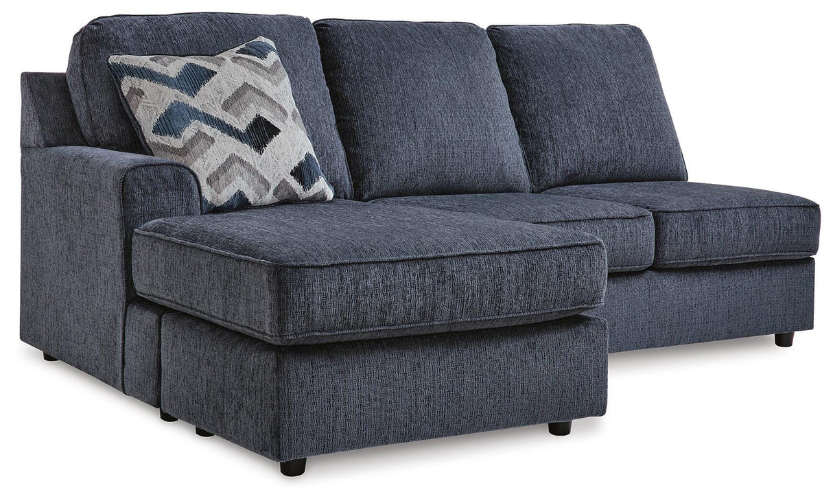 Albar Place 2-Piece Sectional and Ottoman - 95302U1