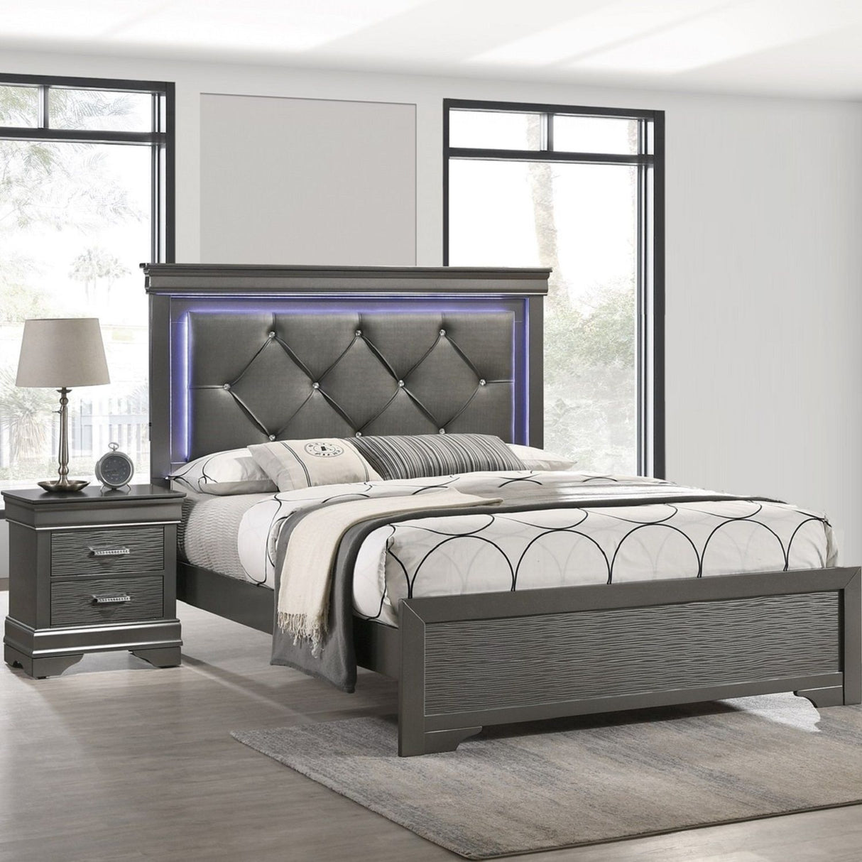 Tufted Headboard Bed With LED Lighting