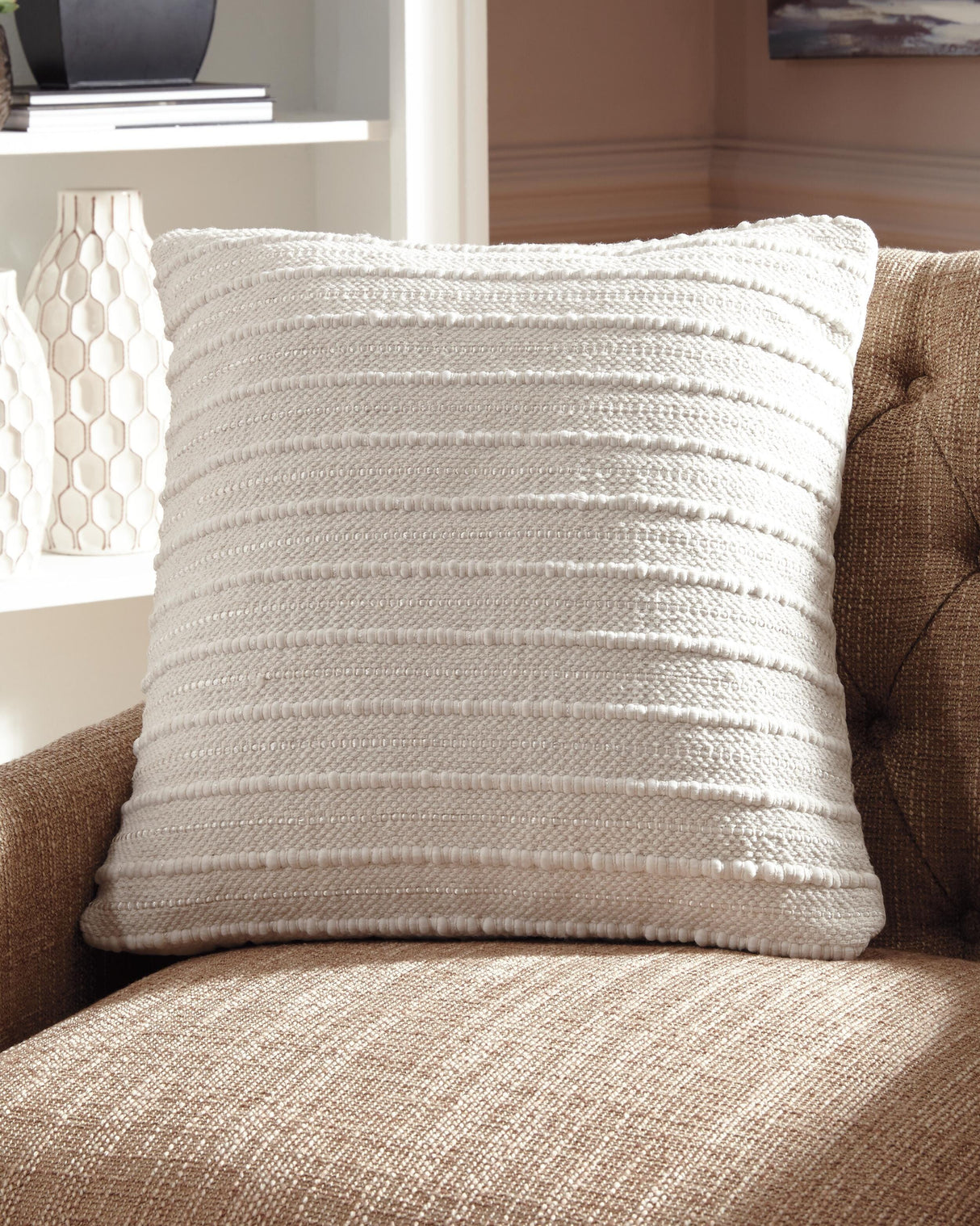 Theban Pillow (Set of 4) - A1000454