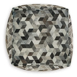 Albermarle Pouf - A1000983