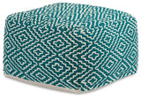 Brynnsen Pouf - A1001055