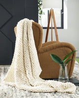 Chaddon Throw (Set of 3) - A1001060