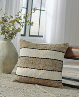 Rueford Pillow (Set of 4) - A1001063