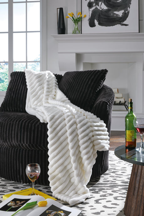 Alsonwell Throw (Set of 3) - A1001080