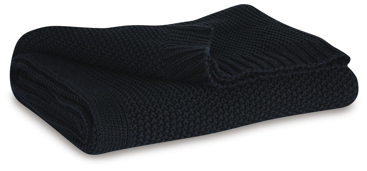 Gayelery Throw - A1001086T
