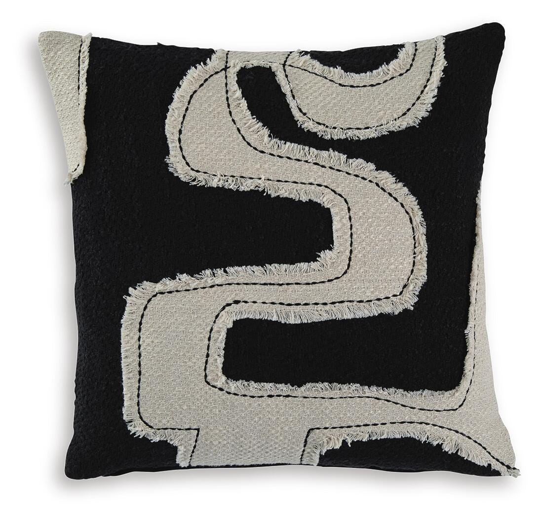Veerbank Pillow (Set of 4) - A1001114