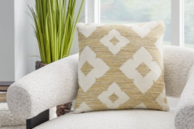 Brockner Next-Gen Nuvella Pillow (Set of 4) - A1900009
