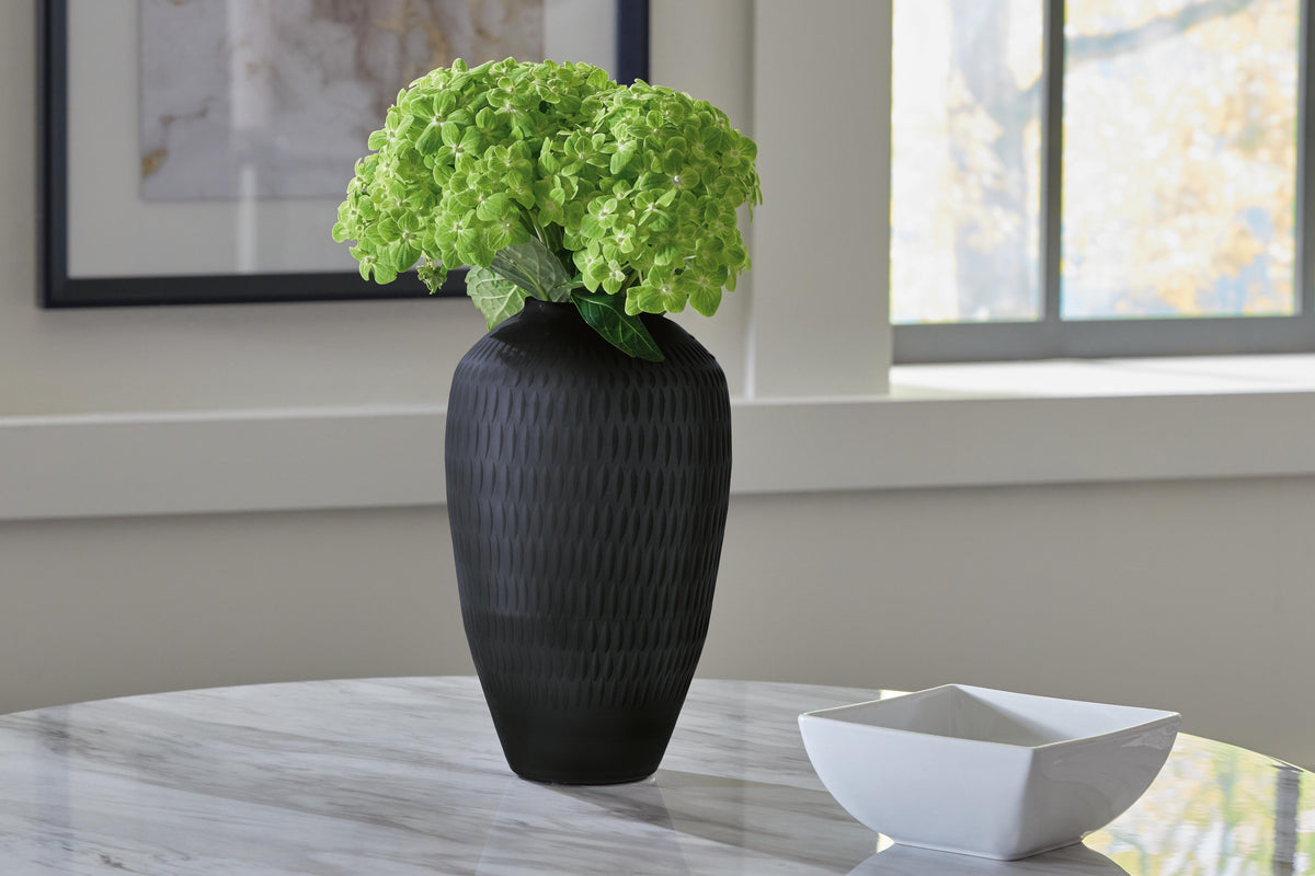 Etney Vase - A2000509