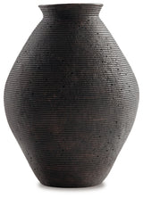 Hannela Vase - A2000512