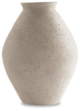 Hannela Vase - A2000514