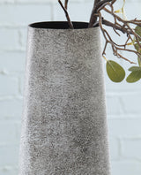 Fynn Vase - A2000517