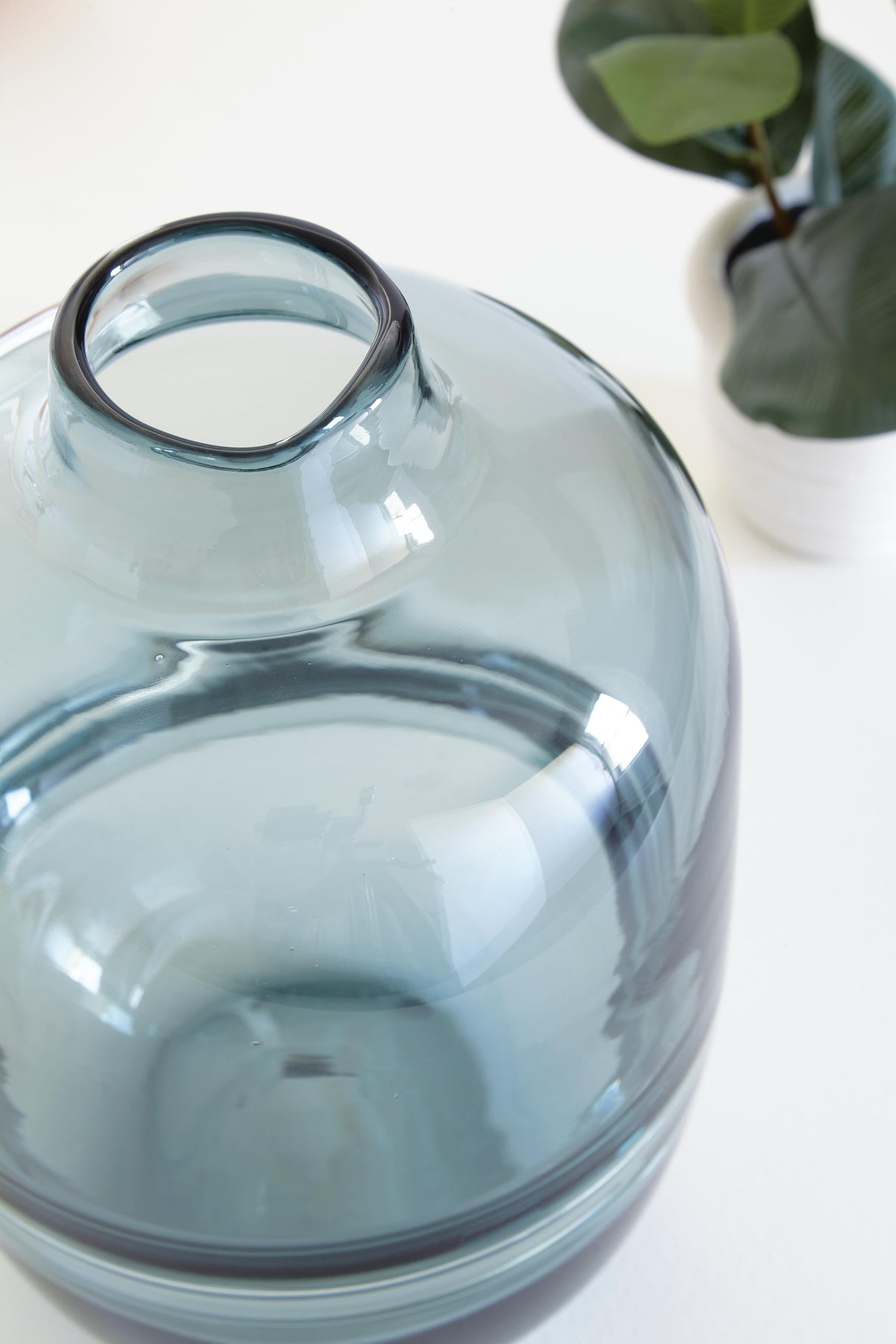 Lemmitt Vase - A2000540