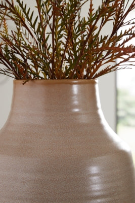 Millcott Vase (Set of 2) - A2000582