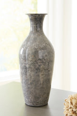 Brockwich Vase - A2000587