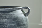 Meadie Vase - A2000628