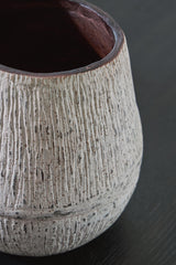 Claymount Vase - A2000635