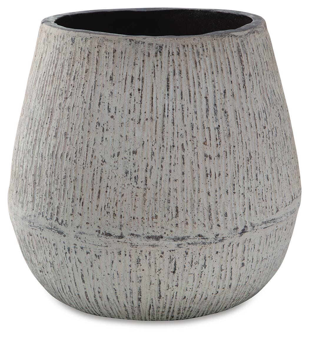 Claymount Vase - A2000636