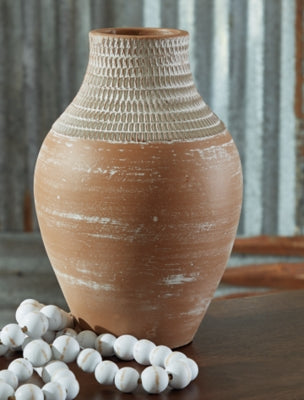 Reclove Vase - A2000642