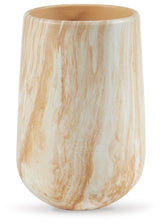Cammen Vase - A2000646
