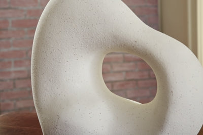 Arthrow Sculpture - A2000649
