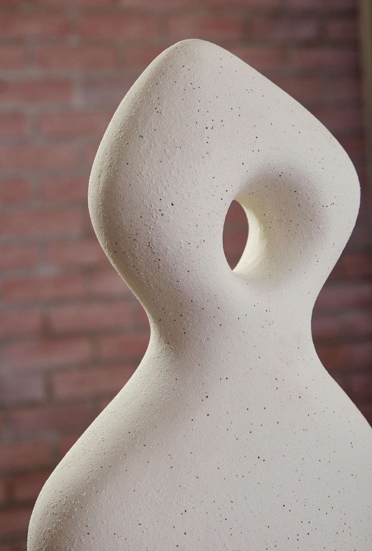 Arthrow Sculpture - A2000650