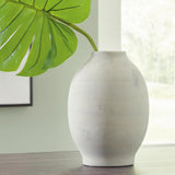 Clayson Vase - A2000653